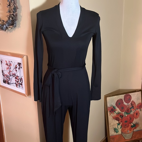 RACHEL PALLY Size XS Stretchy Jumpsuit 1-Piece VNeck Belted Tie-Waist $298 NEW - Picture 5 of 17